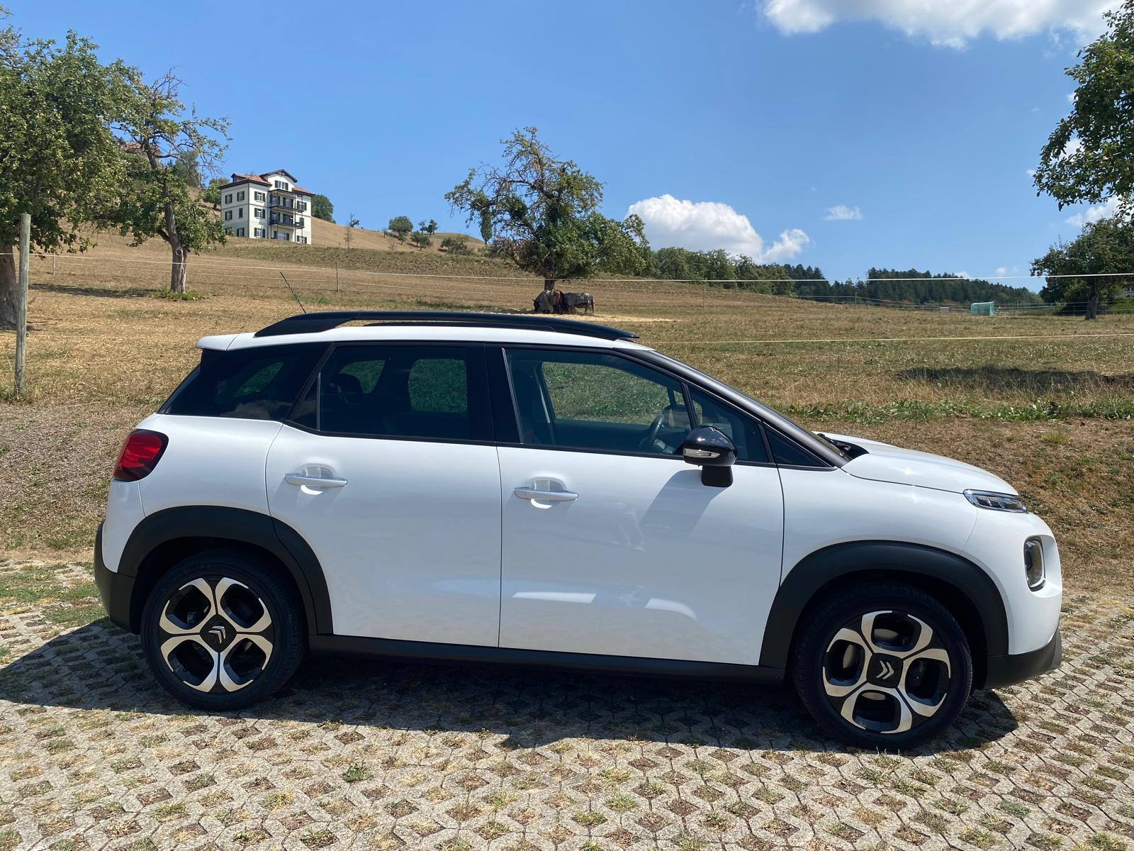 CITROEN C3 Aircross 1.2i PureTech Shine EAT-image-3
