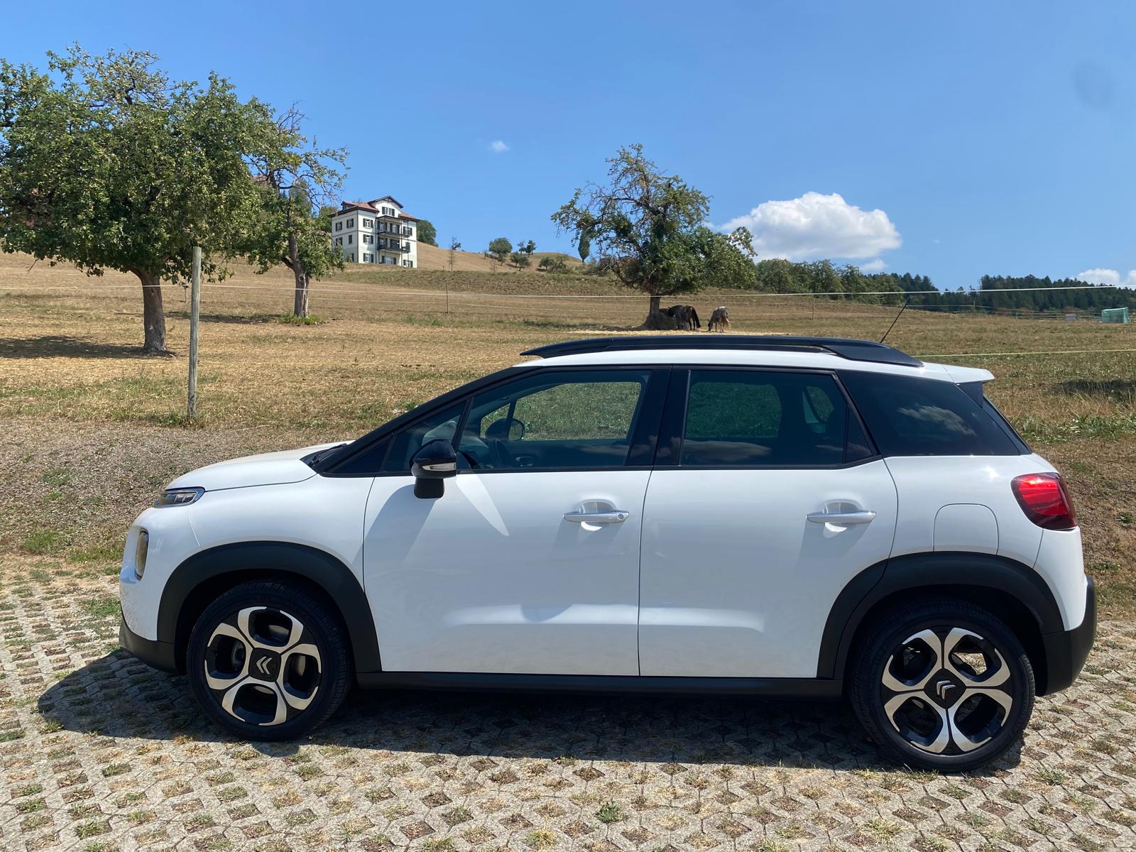 CITROEN C3 Aircross 1.2i PureTech Shine EAT-image-2
