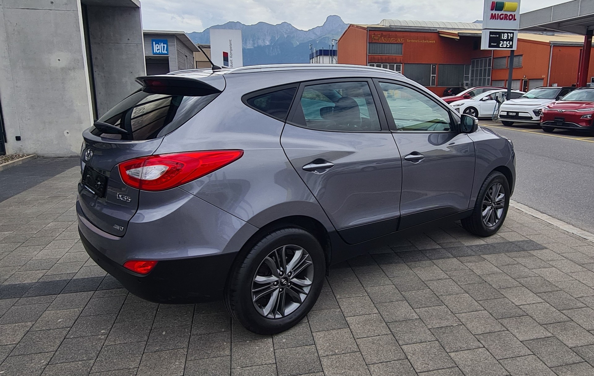 HYUNDAI iX 35 2.0 GDI Style 4WD-image-3