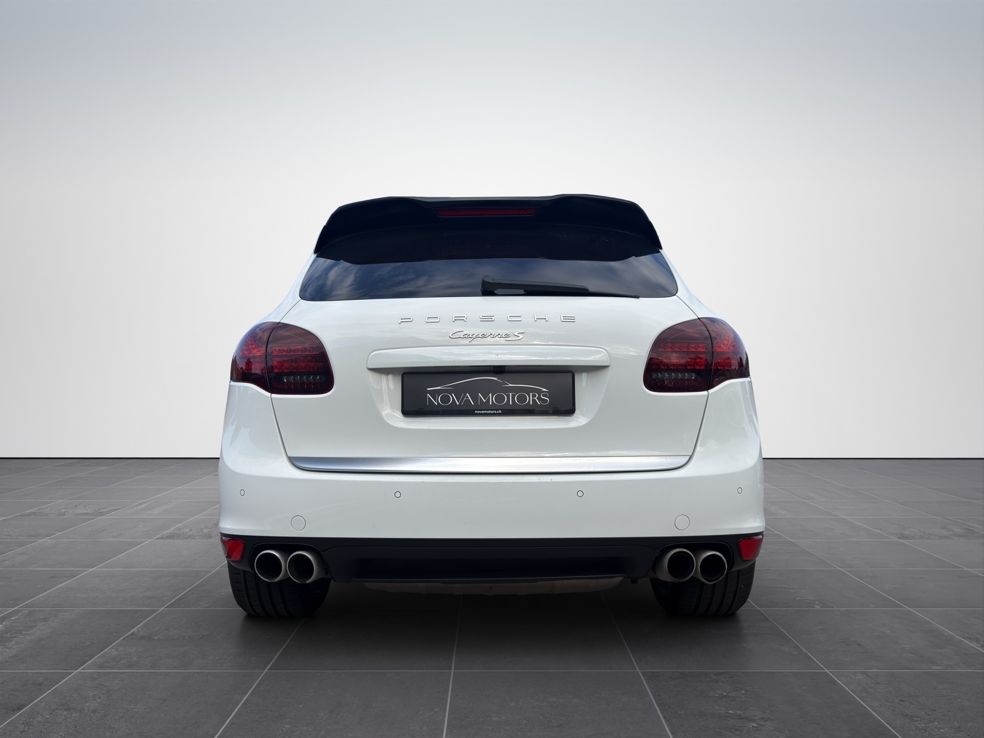 PORSCHE Cayenne S-image-4