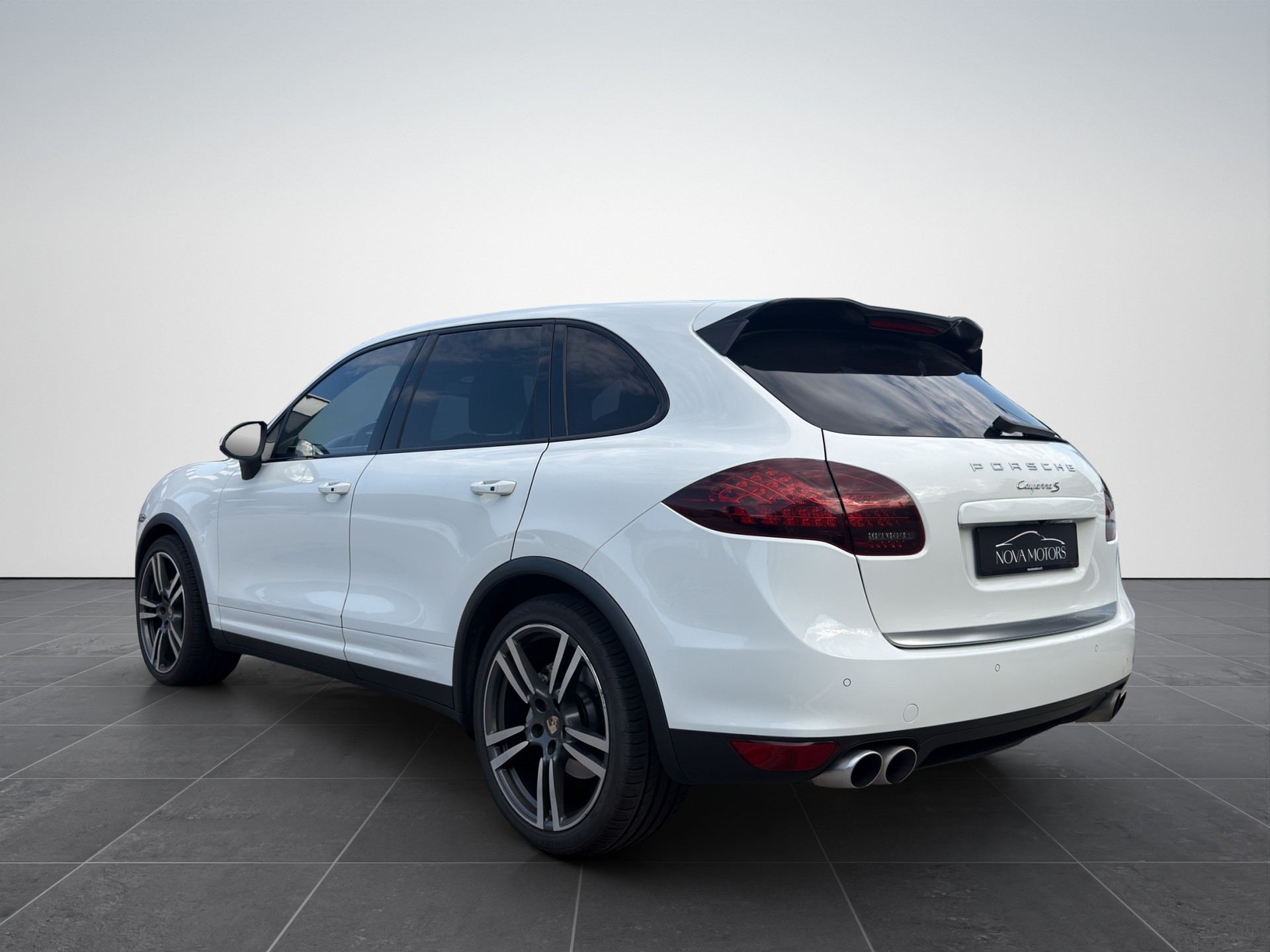 PORSCHE Cayenne S-image-3
