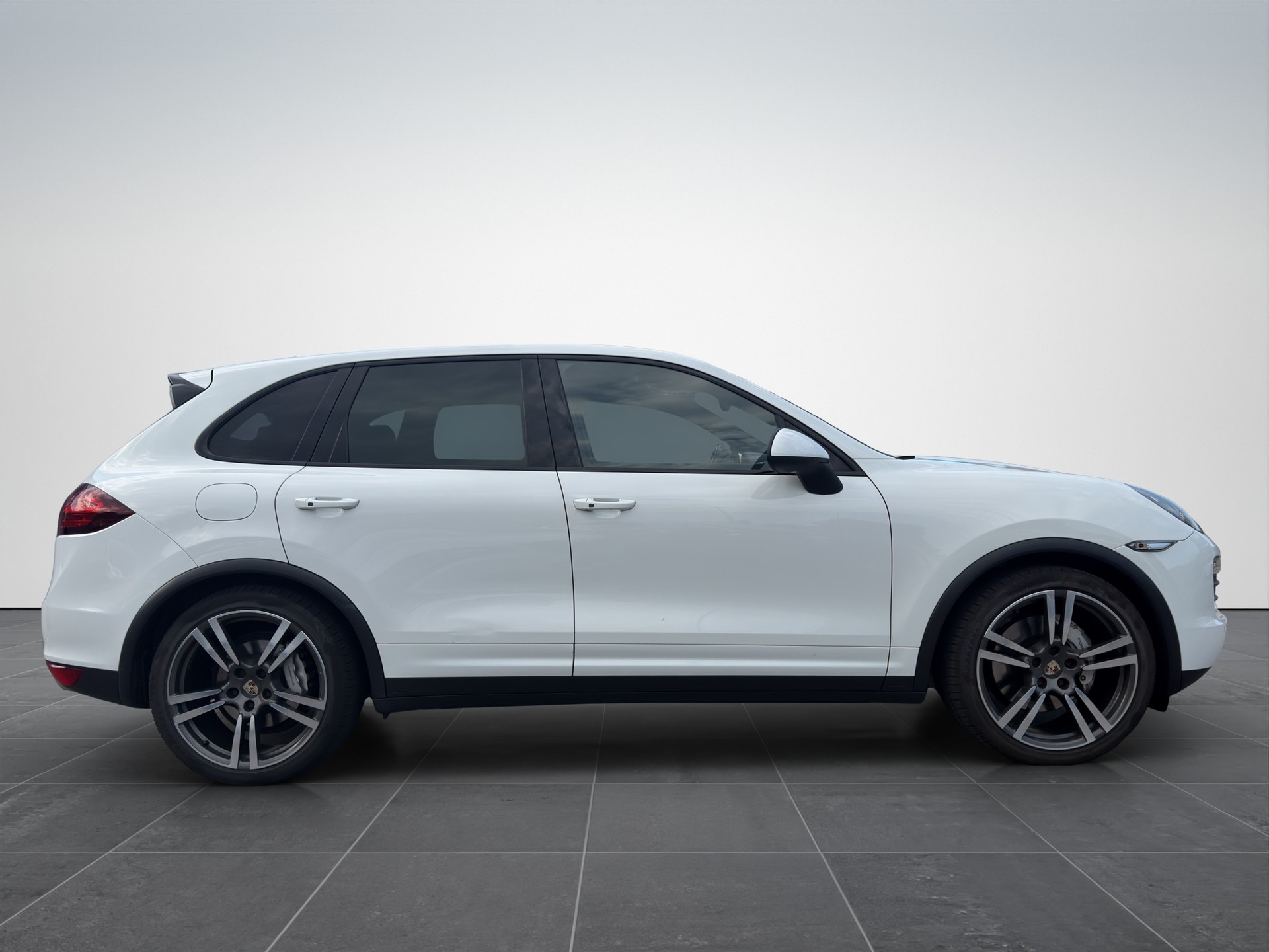 PORSCHE Cayenne S-image-7