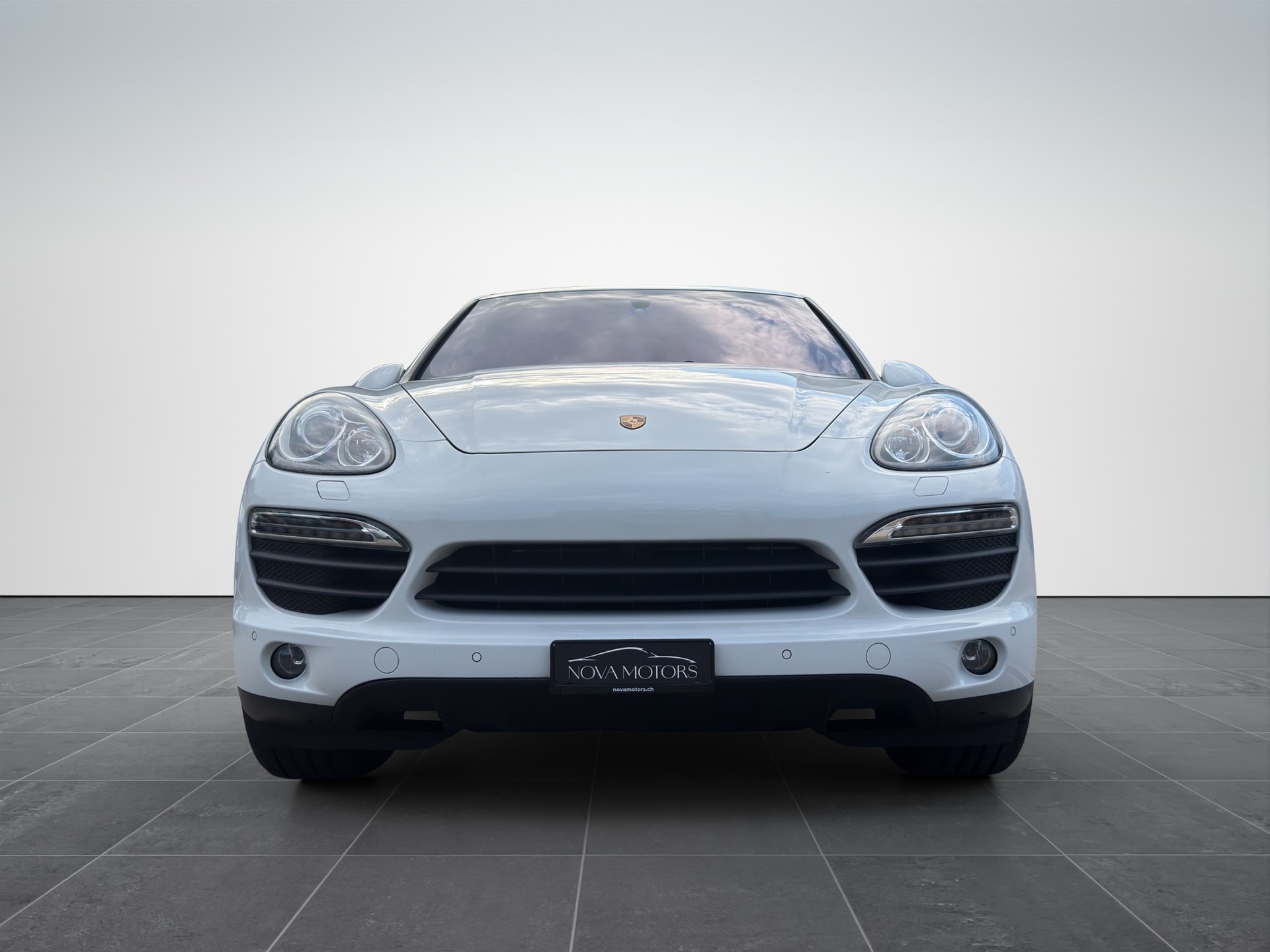 PORSCHE Cayenne S-image-1