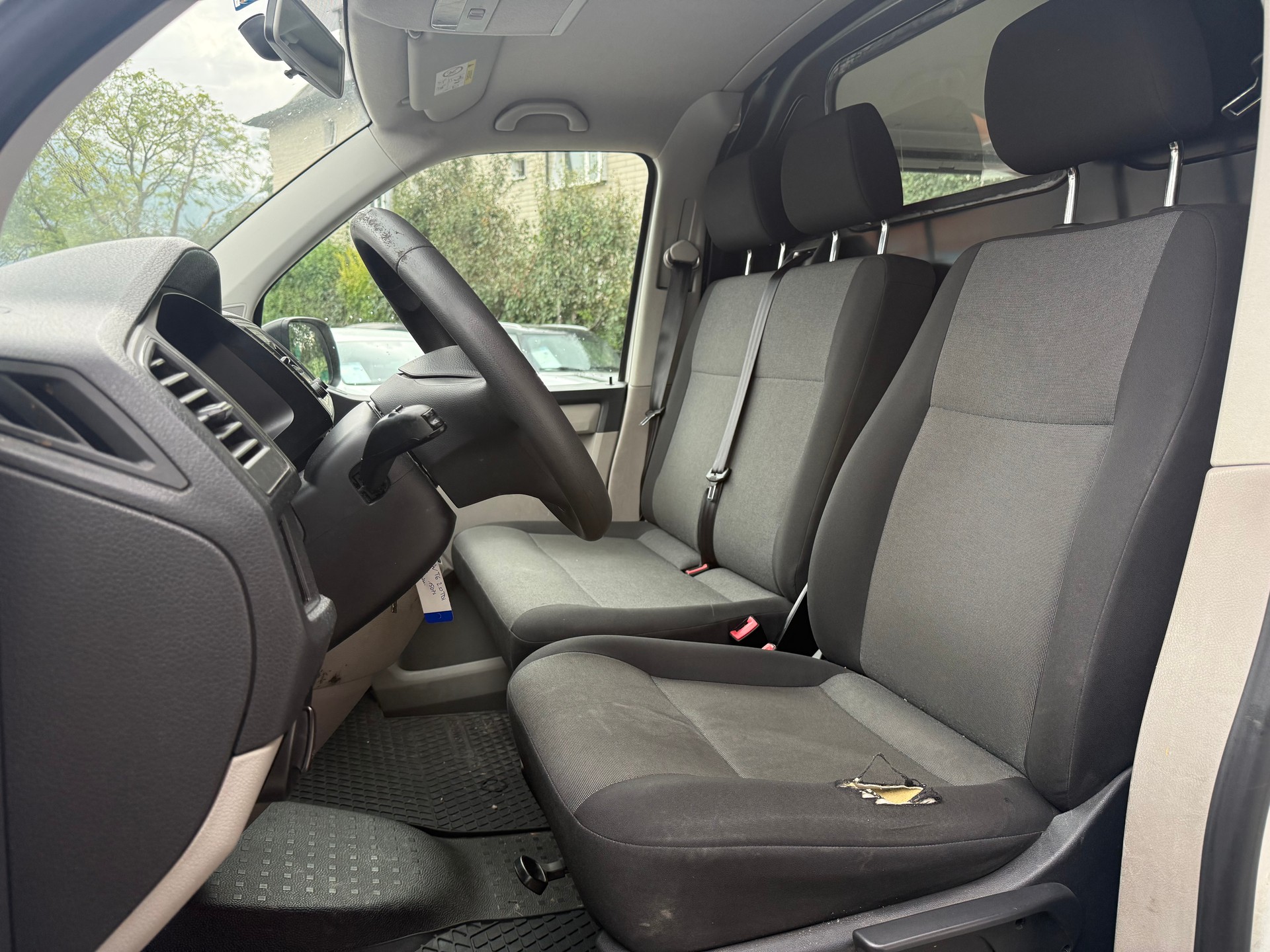 VW T6 2.0 TDI 4Motion-image-12