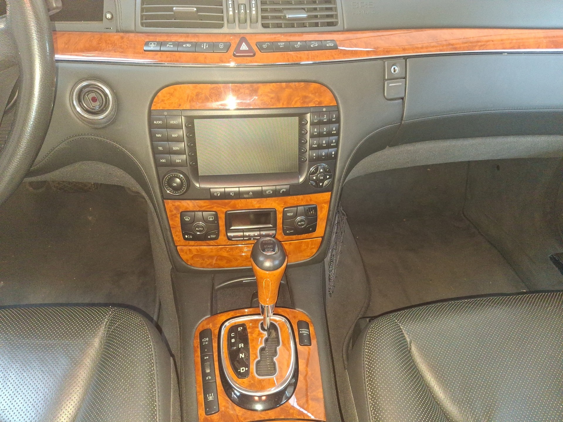 MERCEDES-BENZ S 500 L 4Matic-image-12