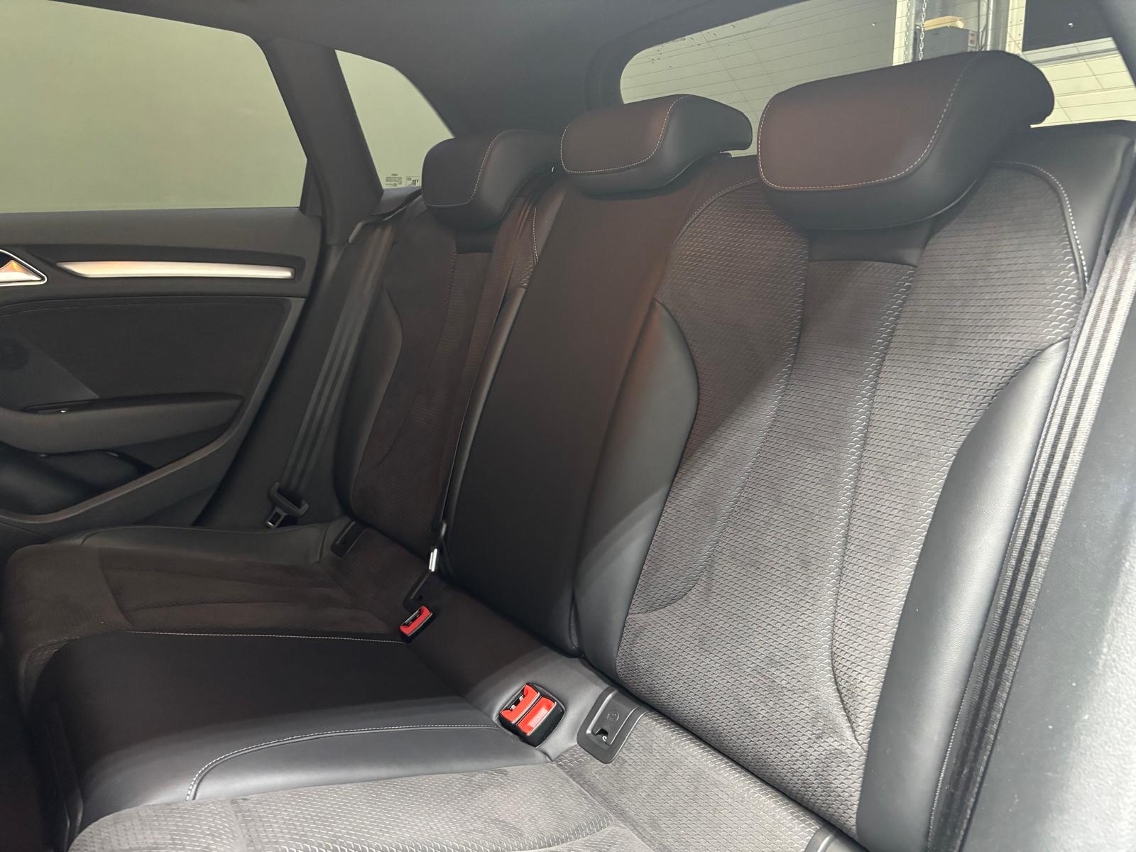 AUDI S3 Sportback 2.0 TFSI quattro S-tronic-image-13