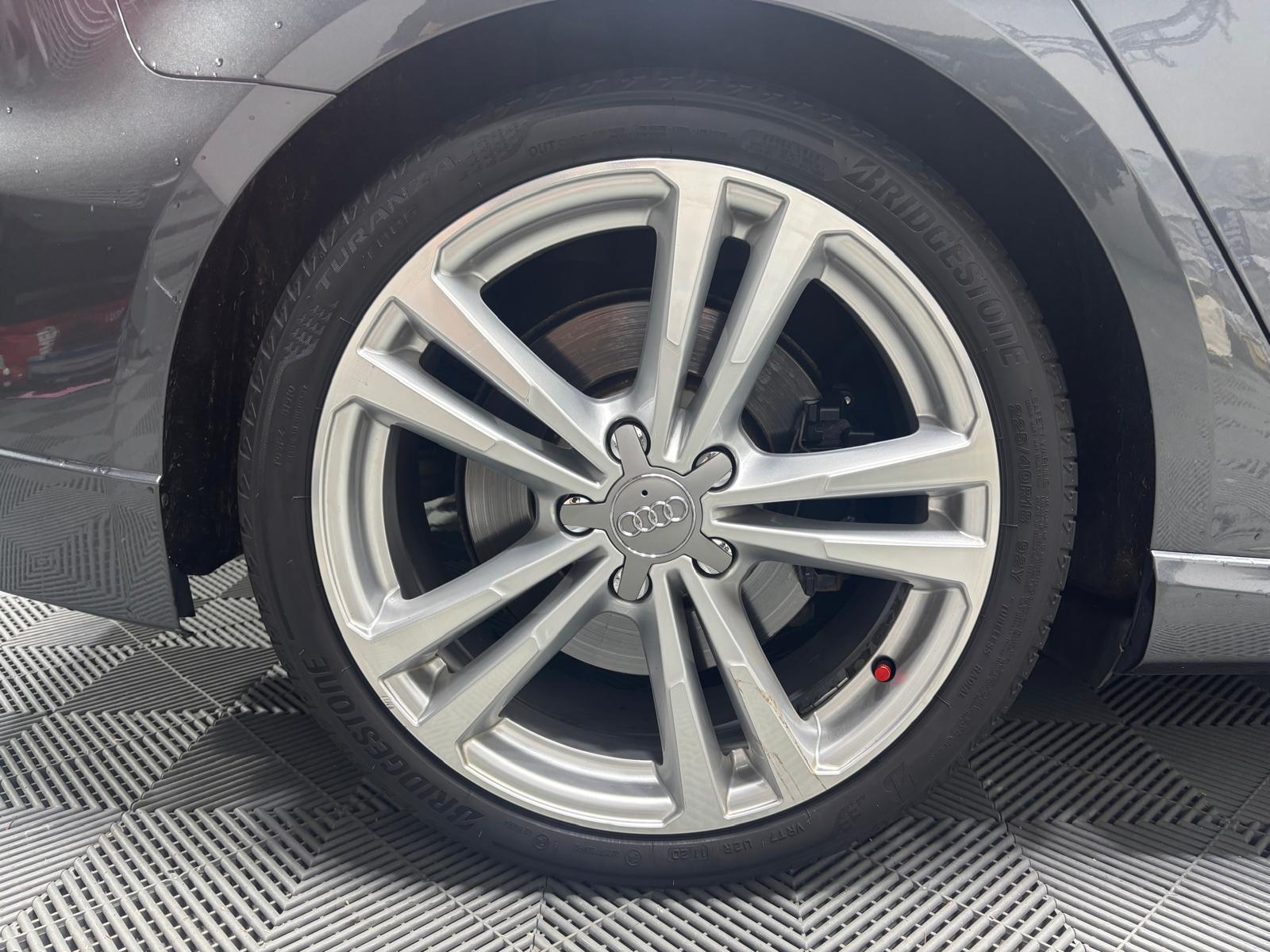 AUDI S3 Sportback 2.0 TFSI quattro S-tronic-image-26