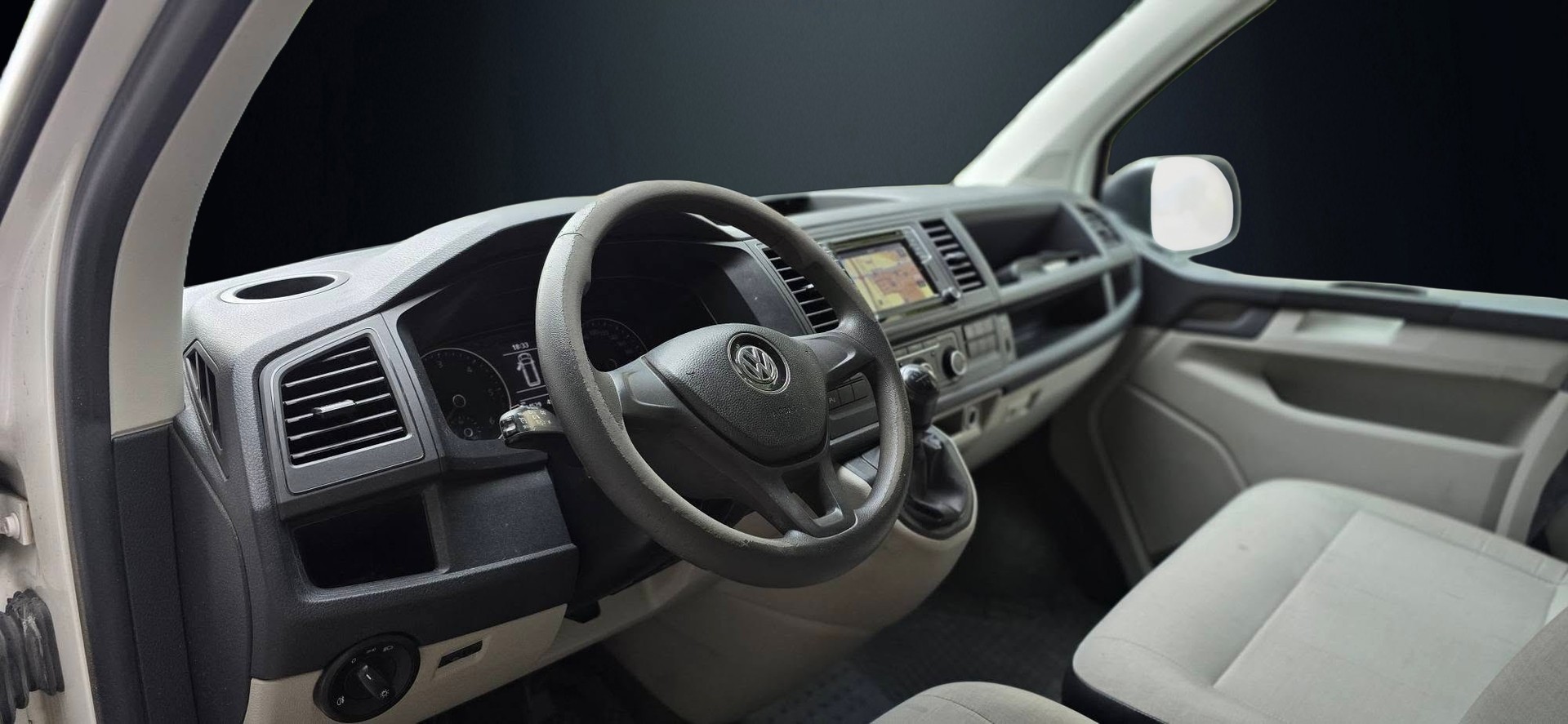 VW T6 2.0 TDI 4Motion-image-18