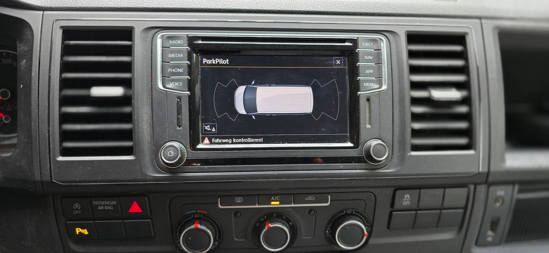 VW T6 2.0 TDI 4Motion-image-21