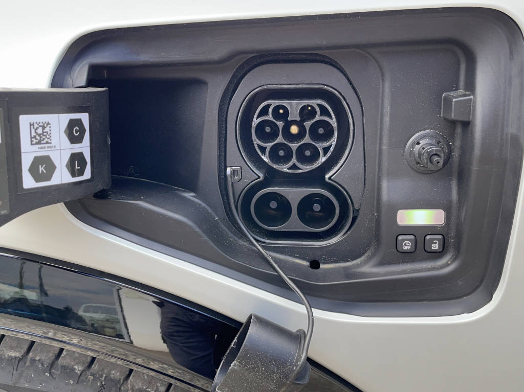 RENAULT R5 E-Tech Comfort Range iconic five-image-7