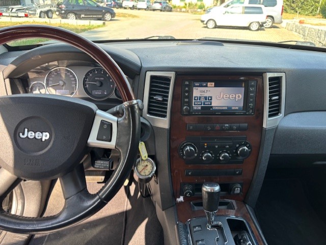 JEEP 3.0 CRD V6 DPF Overland-image-6