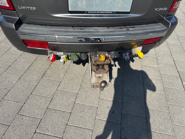 JEEP 3.0 CRD V6 DPF Overland-image-4