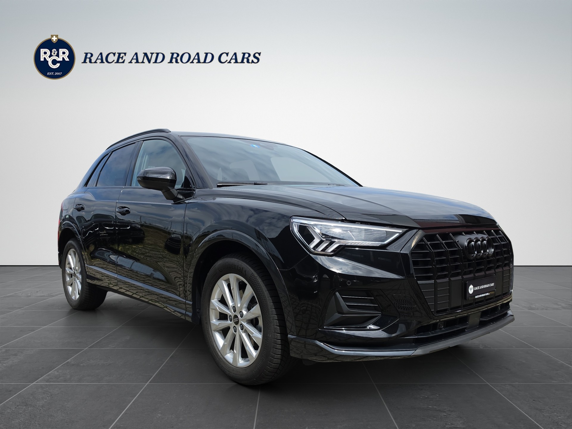AUDI Q3 1.5 35 TFSI Advanced Attraction S-Tronic-showroom-element-2
