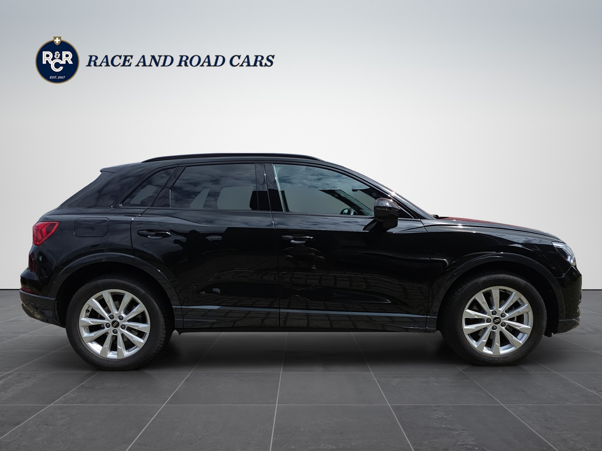 AUDI Q3 1.5 35 TFSI Advanced Attraction S-Tronic-showroom-element-3