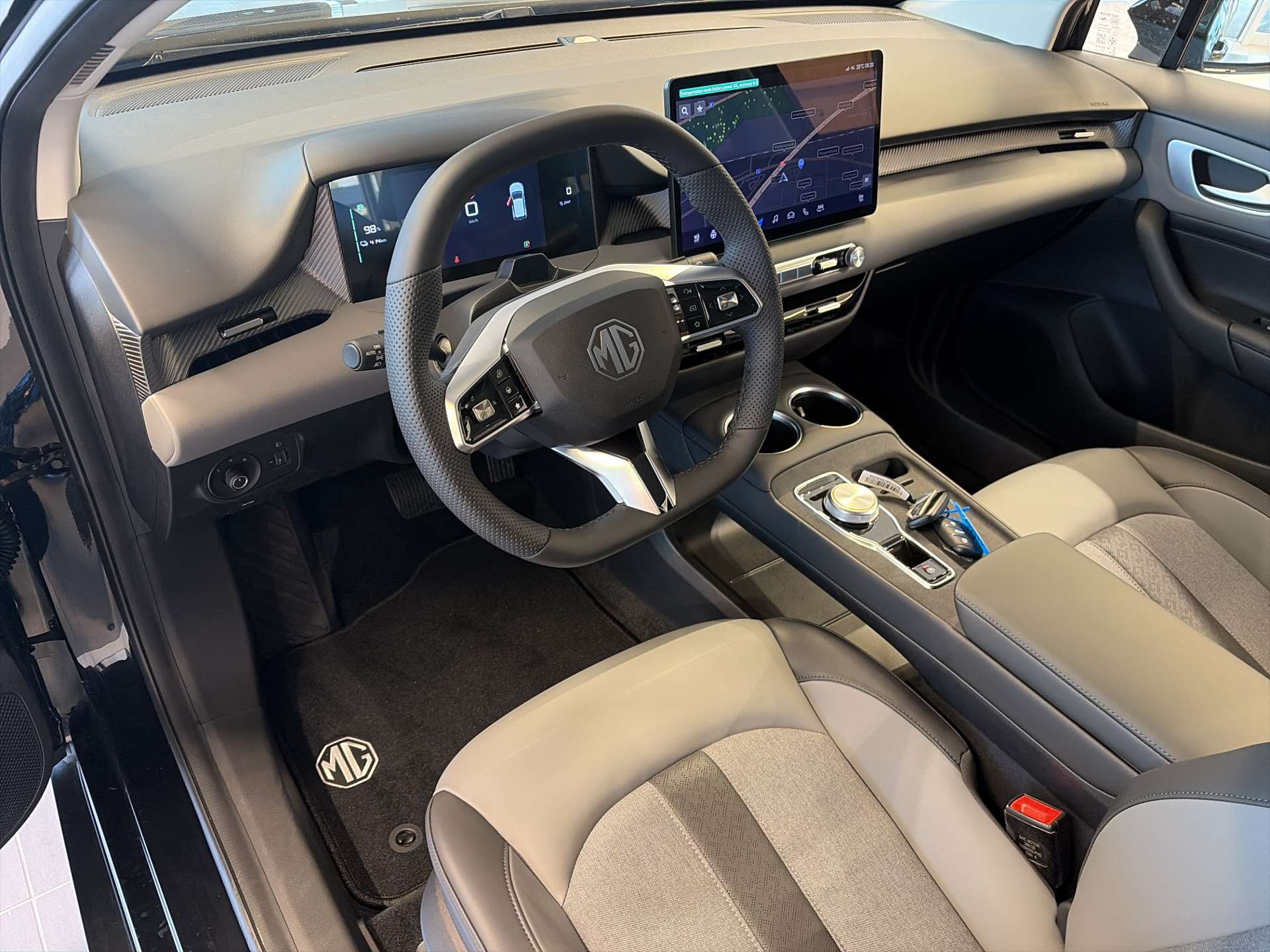 MG 4 EV 64kWh Premium Facelift Automat-image-5