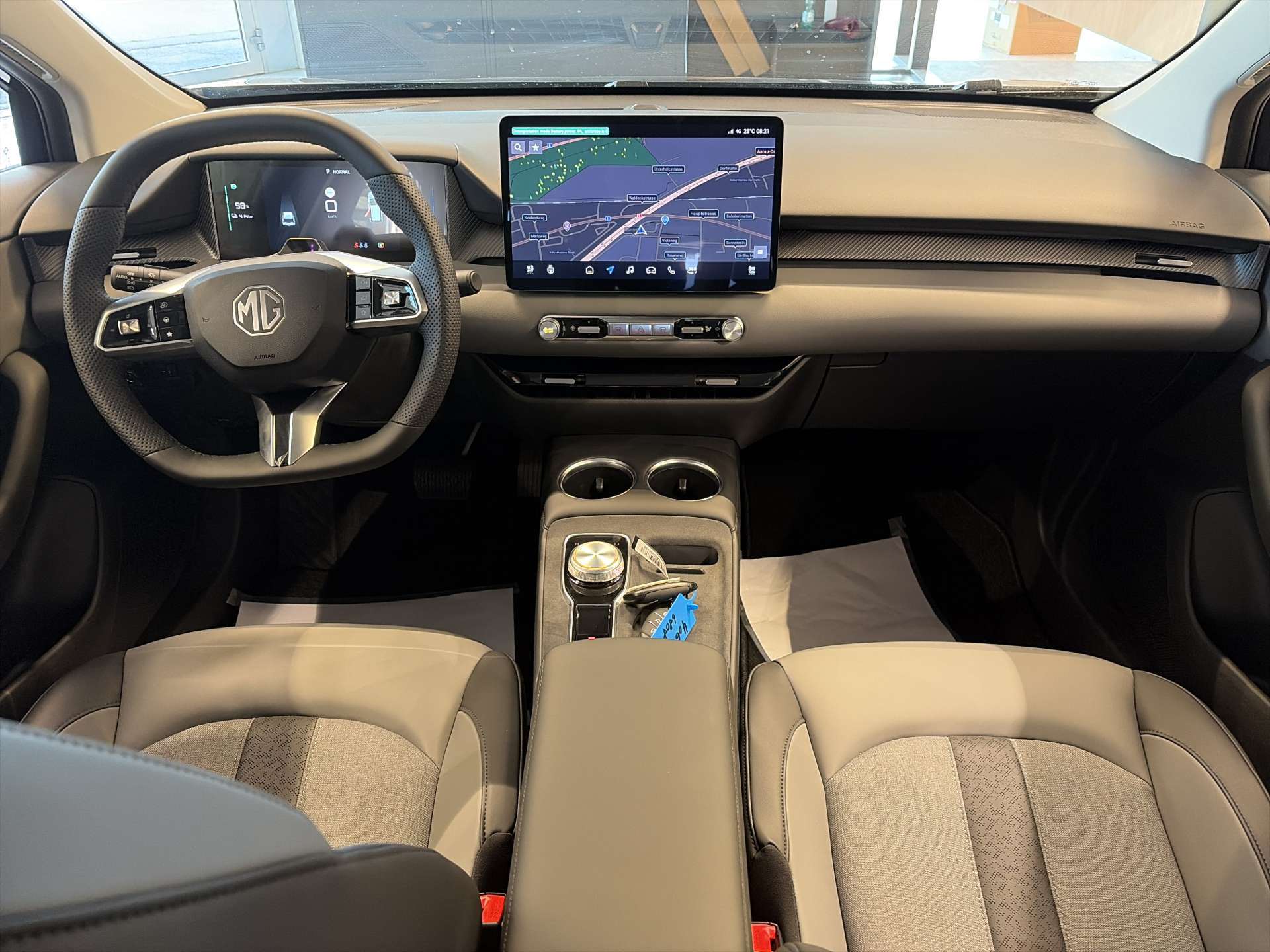 MG 4 EV 64kWh Premium Facelift Automat-image-14