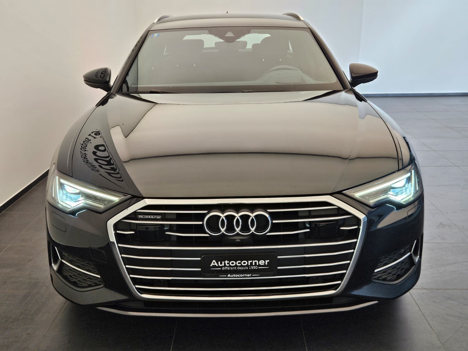 AUDI A6 Avant 45 TFSI Sport Attraction quattro S-tronic-image-3