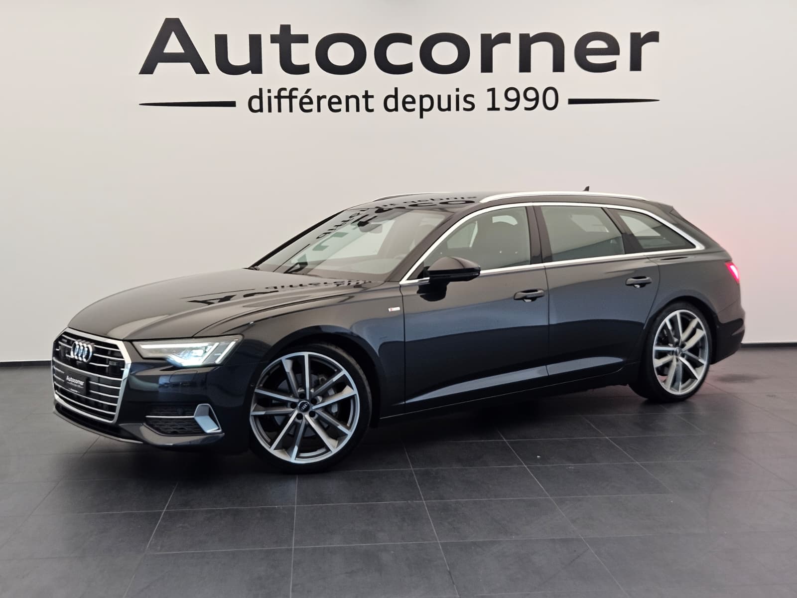 AUDI A6 Avant 45 TFSI Sport Attraction quattro S-tronic-image-0