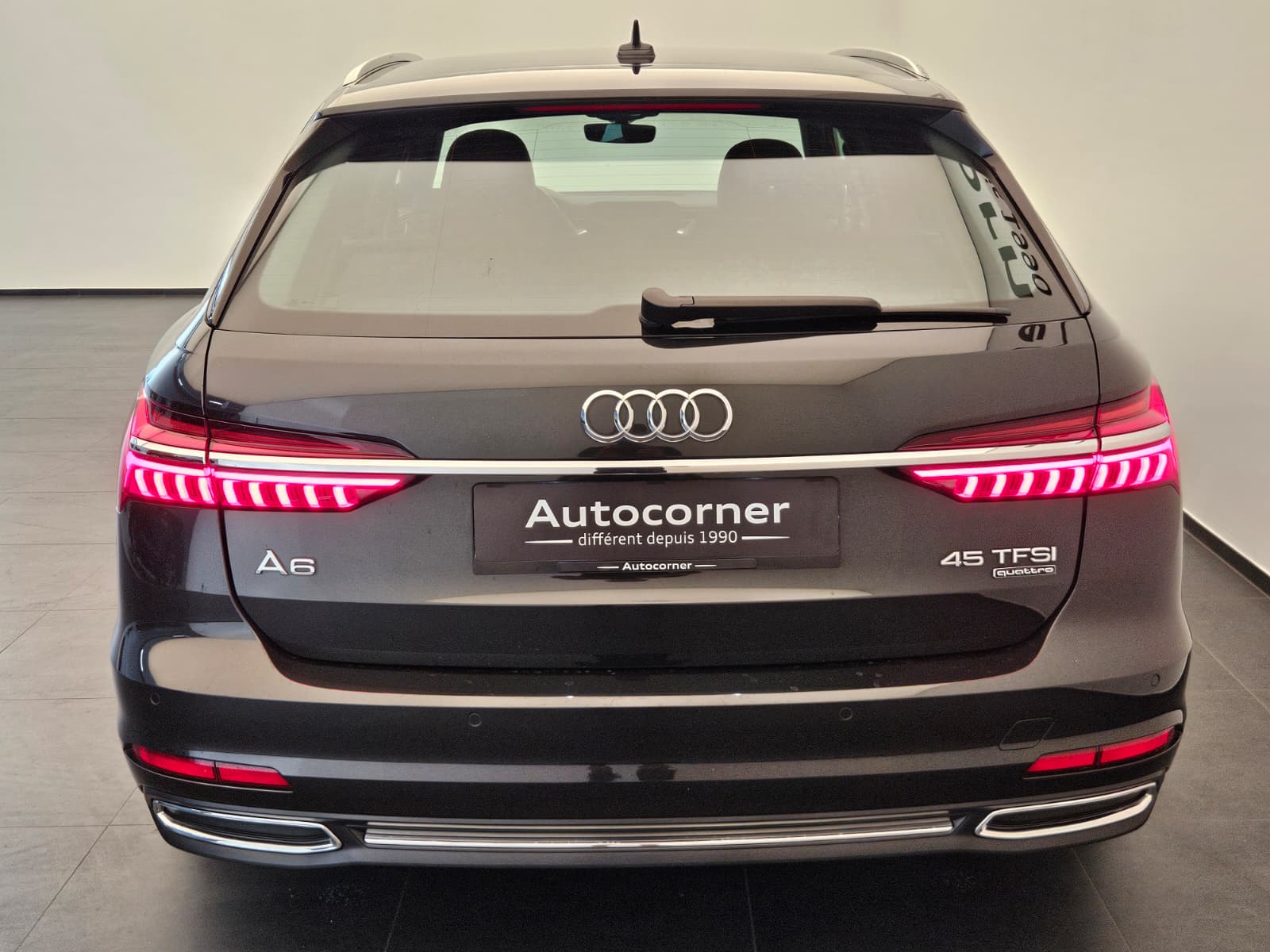 AUDI A6 Avant 45 TFSI Sport Attraction quattro S-tronic-image-7