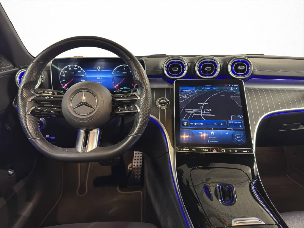 MERCEDES-BENZ C 220 d AMG Line 4Matic Swiss Star T-Modell-image-14