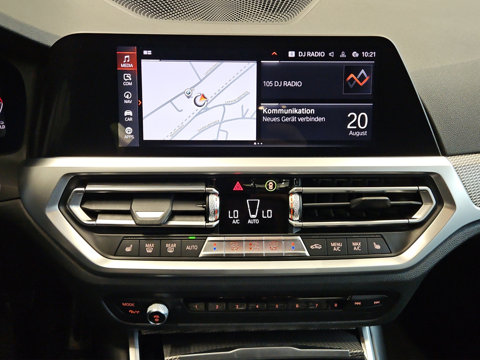 BMW M340i xDrive-image-12