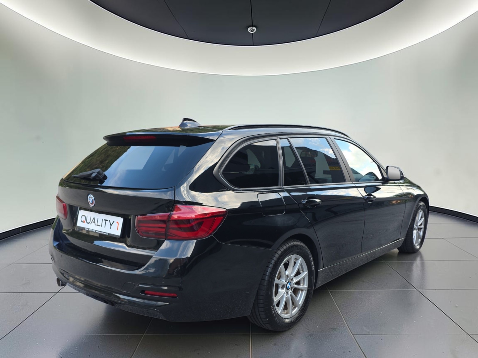 BMW 318d Touring Sport Line Steptronic-image-4