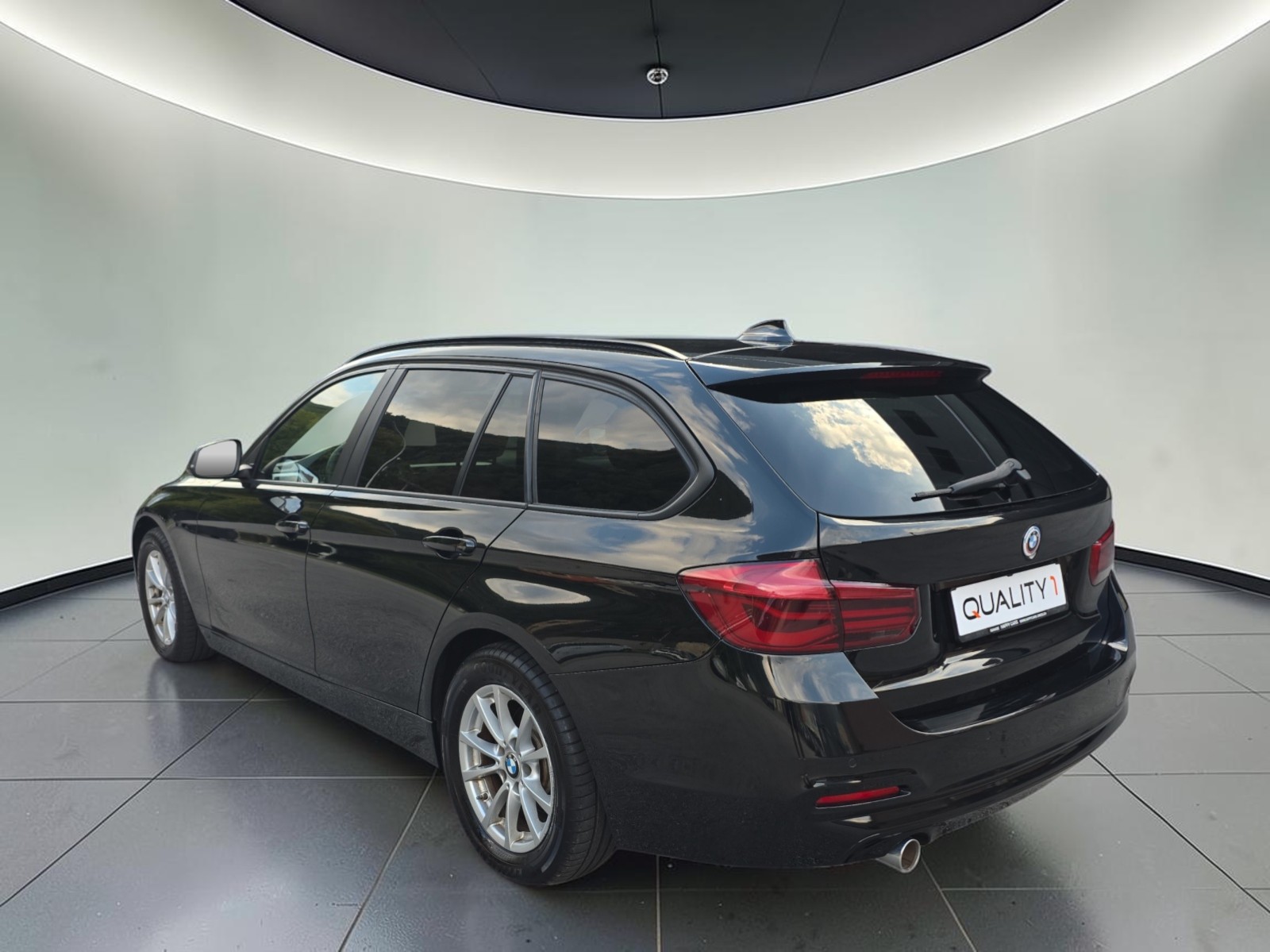 BMW 318d Touring Sport Line Steptronic-image-6