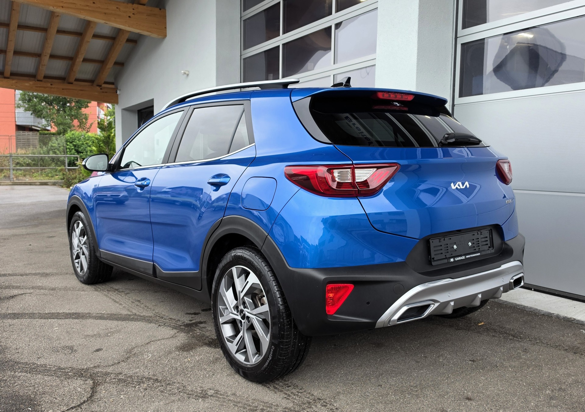 KIA Stonic 1.0 T-GDI MHEV GT-Line DCT-image-3