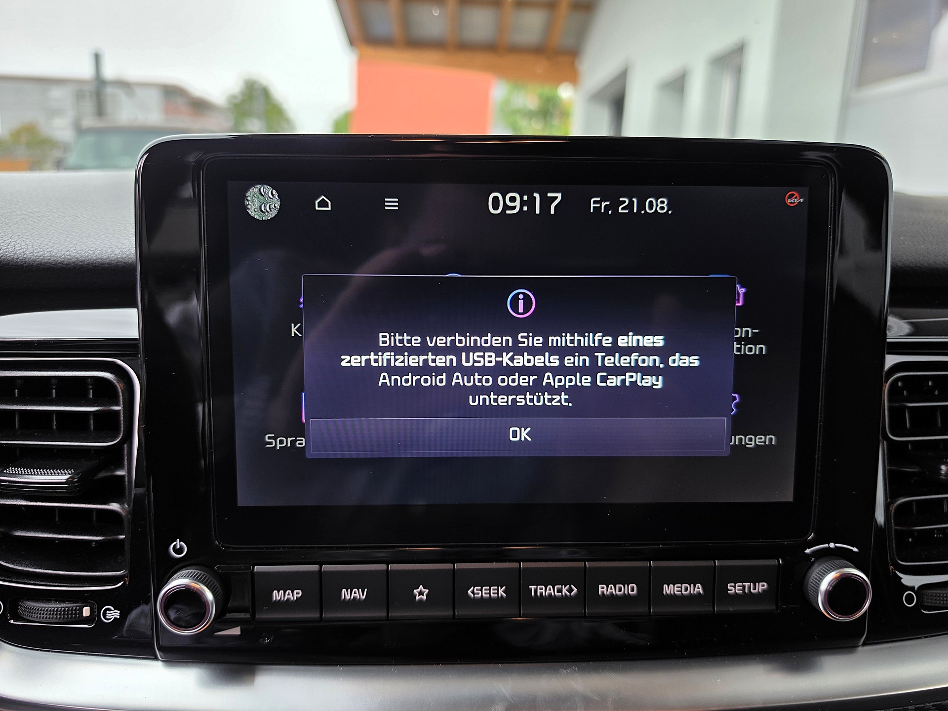 KIA Stonic 1.0 T-GDI MHEV GT-Line DCT-image-15