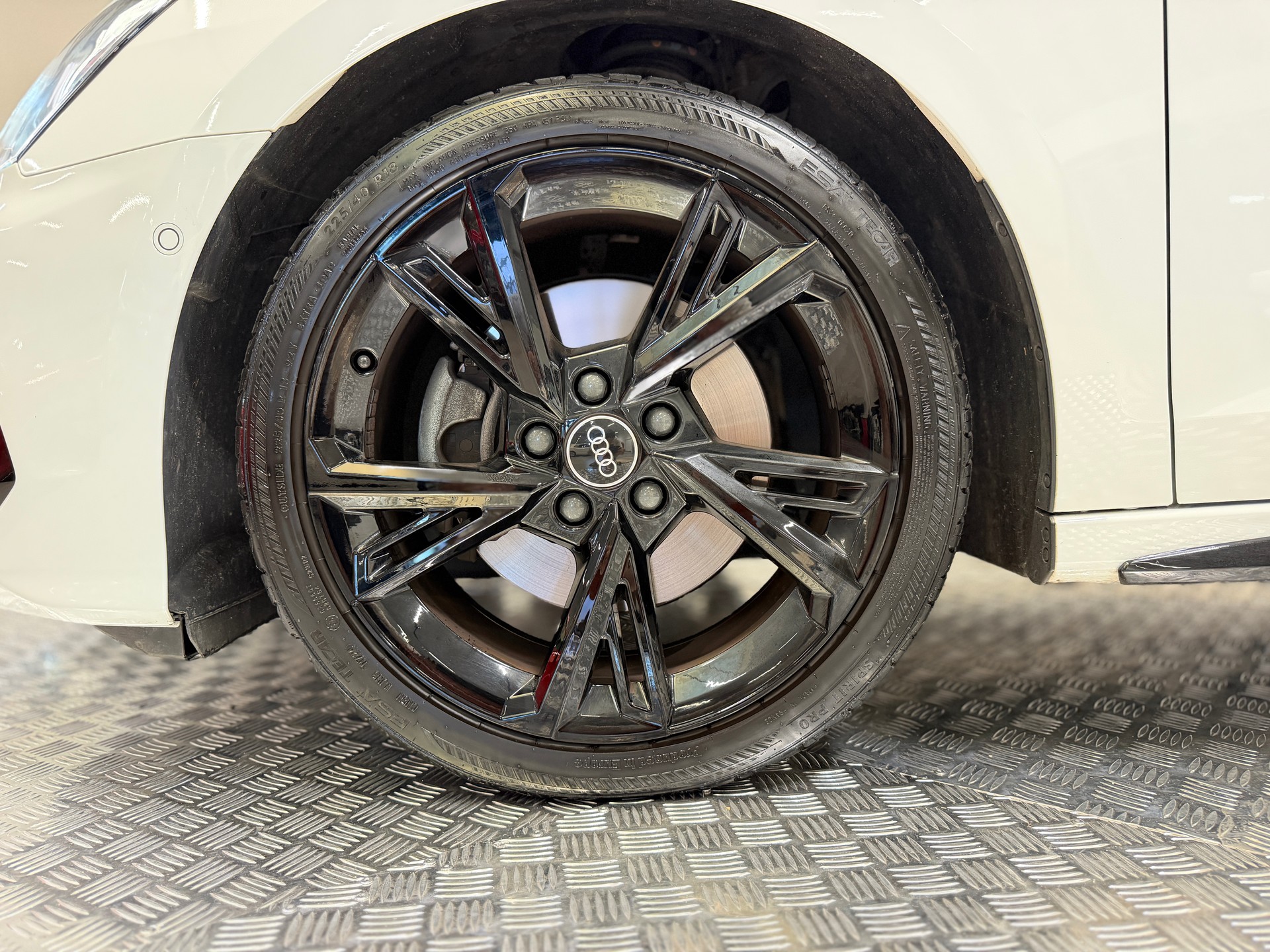 AUDI A3 Sportback 35 TFSI S line S-tronic-image-17