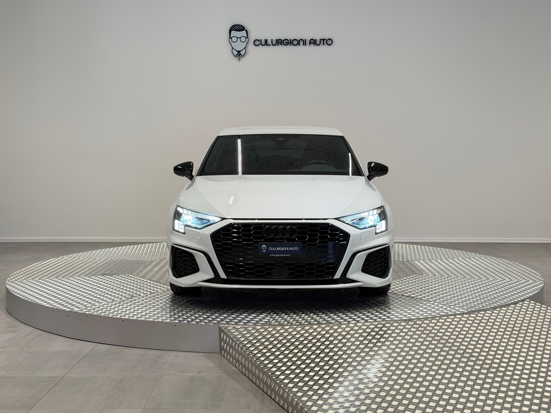 AUDI A3 Sportback 35 TFSI S line S-tronic-image-7