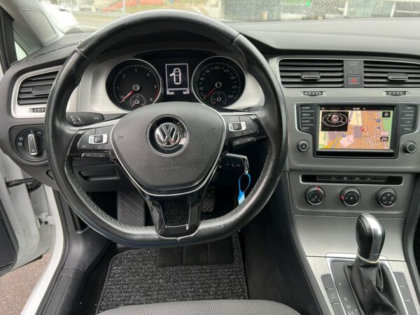 VW Golf 1.6 110 CV-image-5