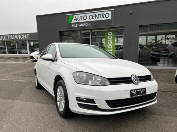 VW Golf 1.6 110 CV-image-2