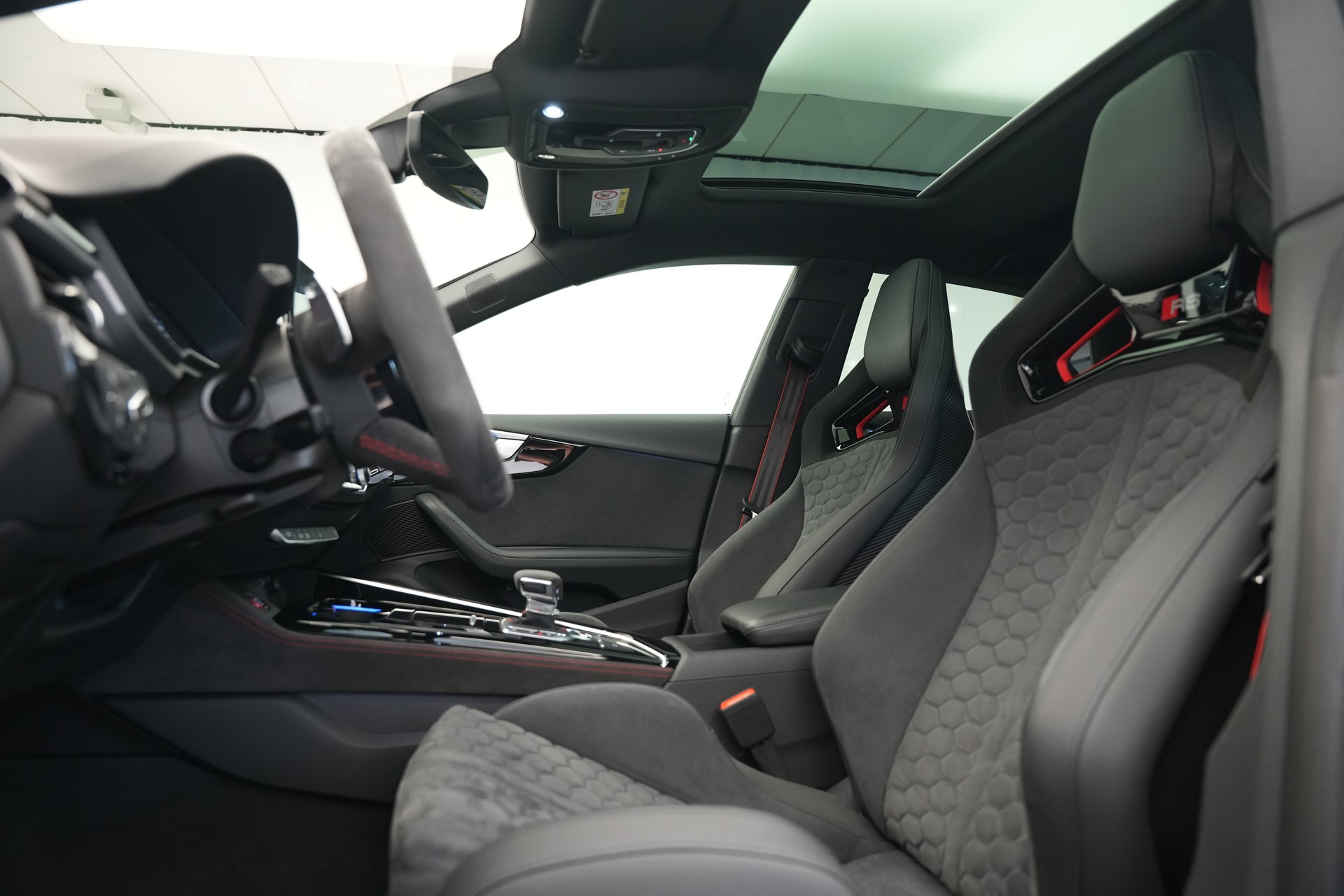 AUDI RS5 Competition Plus Sportback 2.9 TFSI quattro tiptronic *Carbon Schalensitze*-image-12