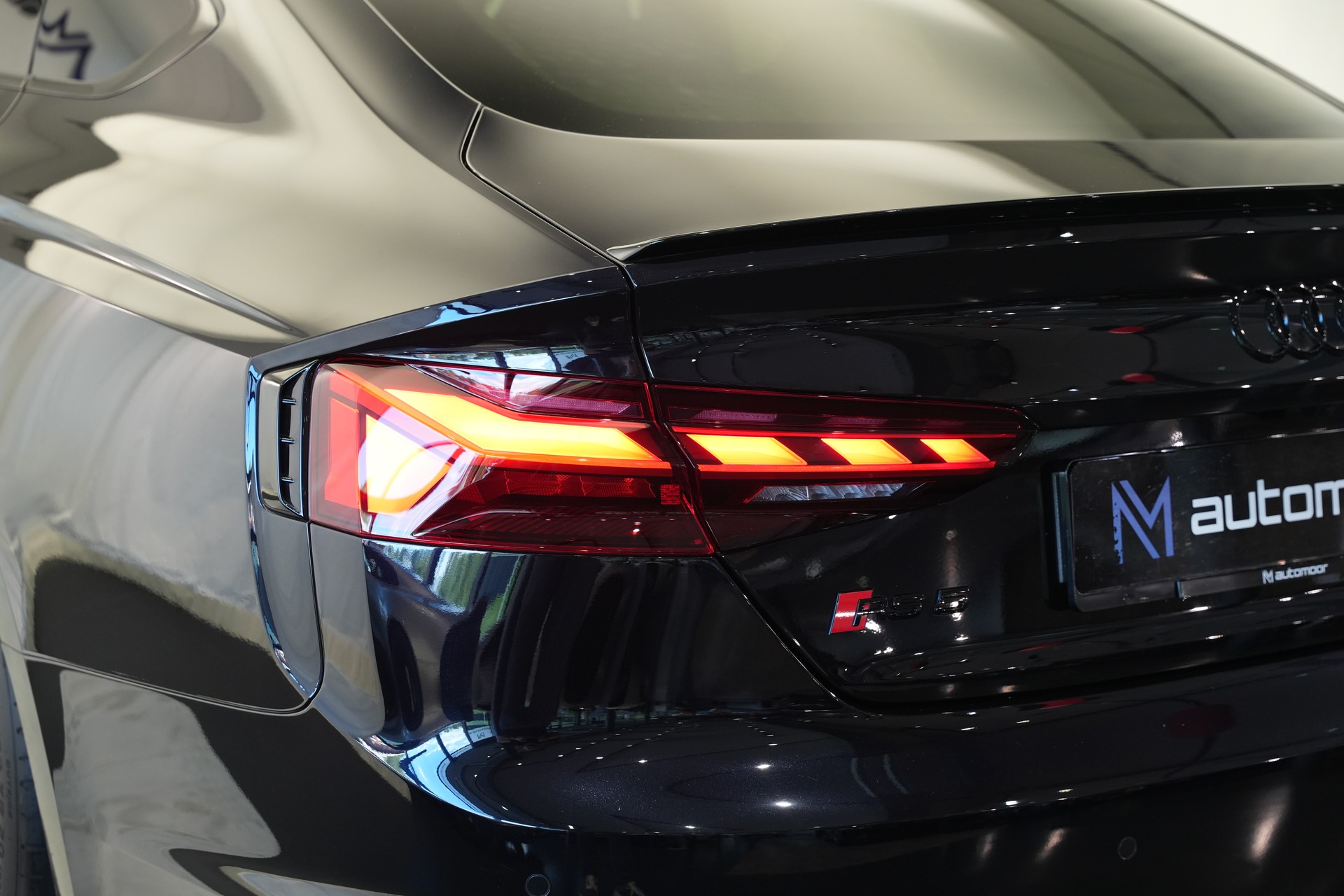 AUDI RS5 Competition Plus Sportback 2.9 TFSI quattro tiptronic *Carbon Schalensitze*-image-40