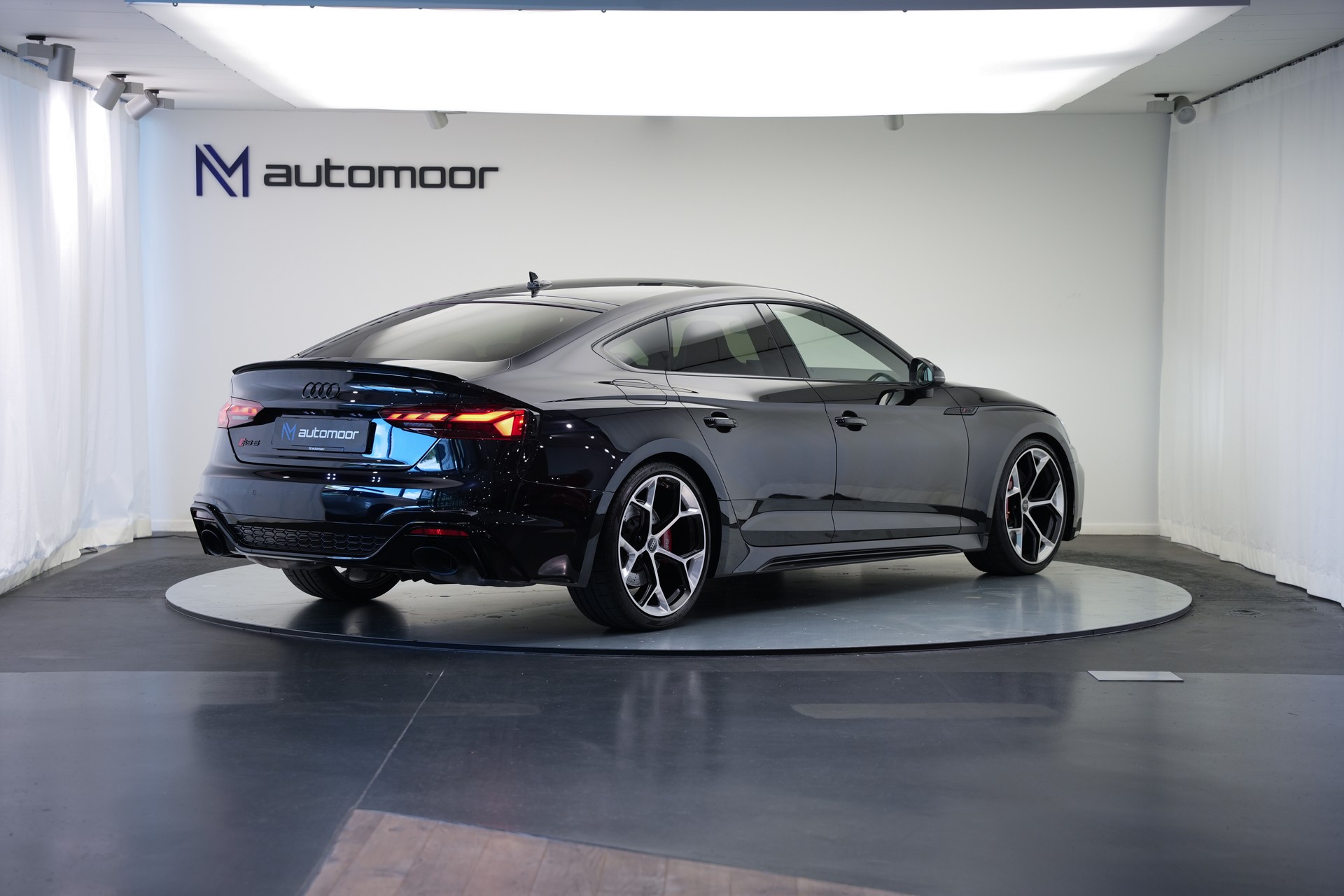 AUDI RS5 Competition Plus Sportback 2.9 TFSI quattro tiptronic *Carbon Schalensitze*-image-4