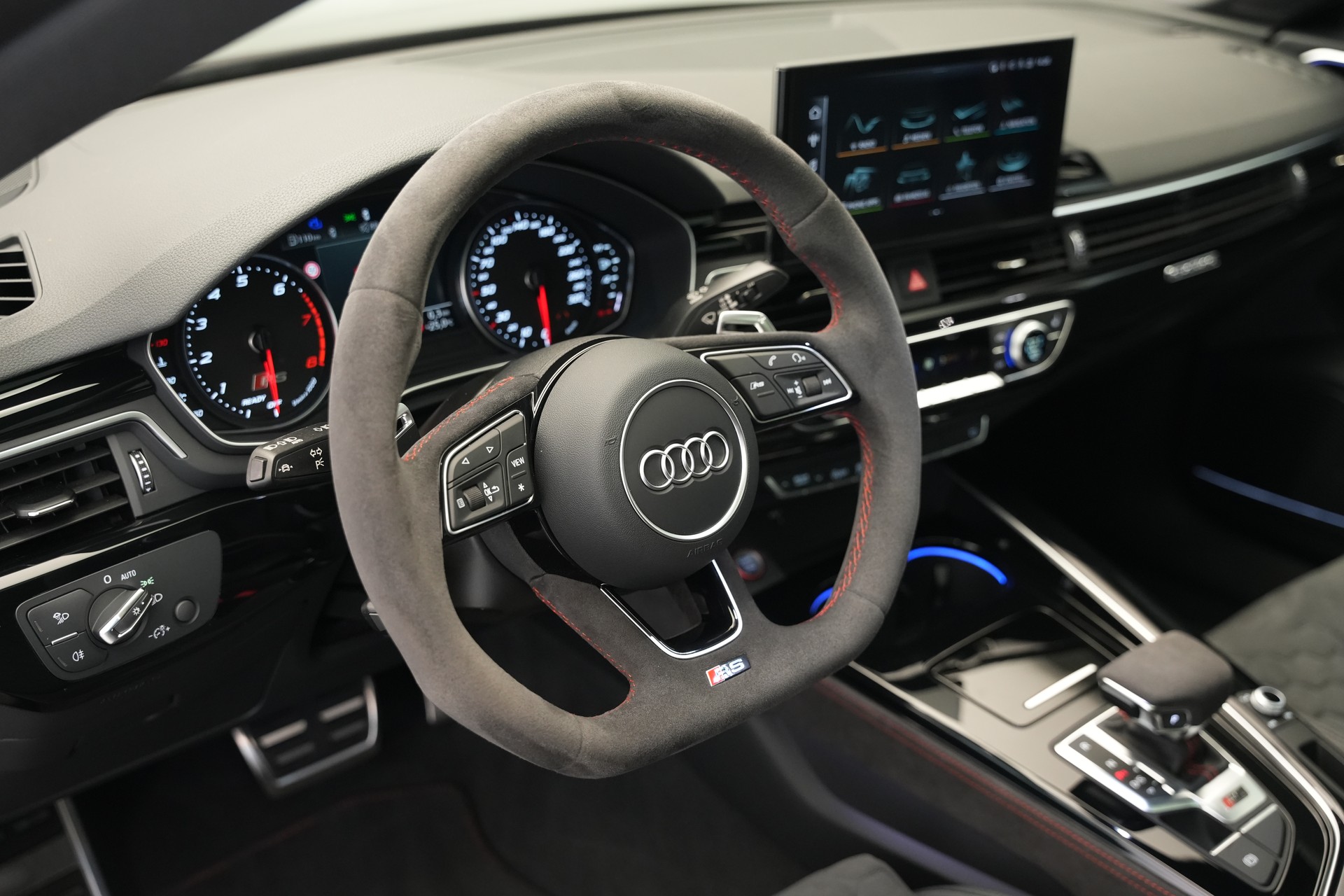 AUDI RS5 Competition Plus Sportback 2.9 TFSI quattro tiptronic *Carbon Schalensitze*-image-20