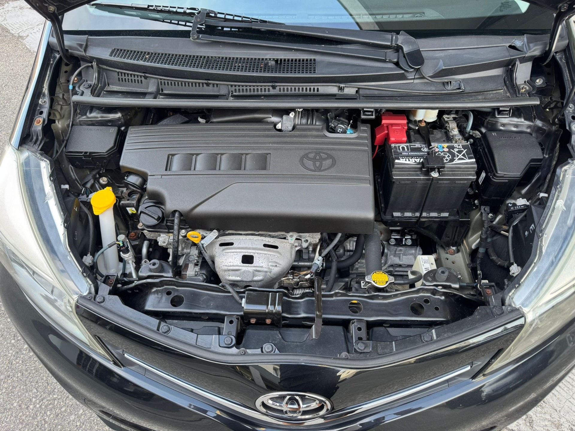 TOYOTA Yaris 1.33 Style-image-7