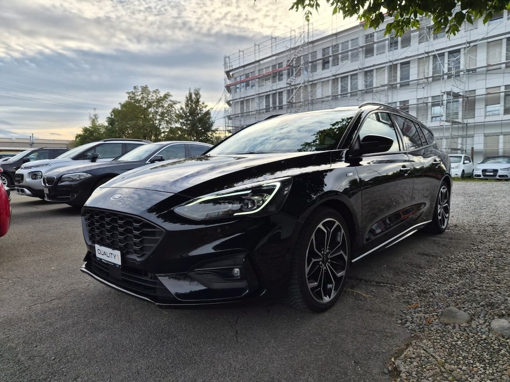FORD Focus 1.0 SCTi ST Line X Automatic-image-2