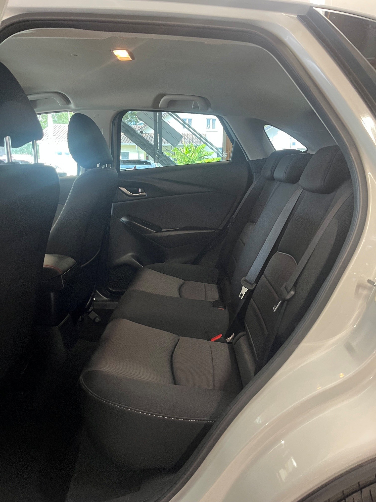 MAZDA CX-3 SKYACTIV-G 120 Ambition FWD Automat-image-8