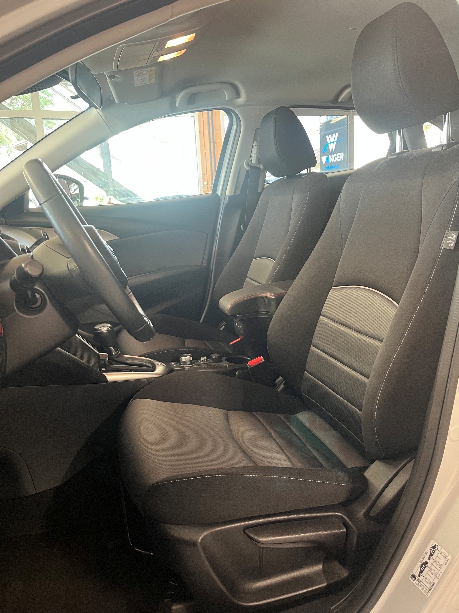 MAZDA CX-3 SKYACTIV-G 120 Ambition FWD Automat-image-7