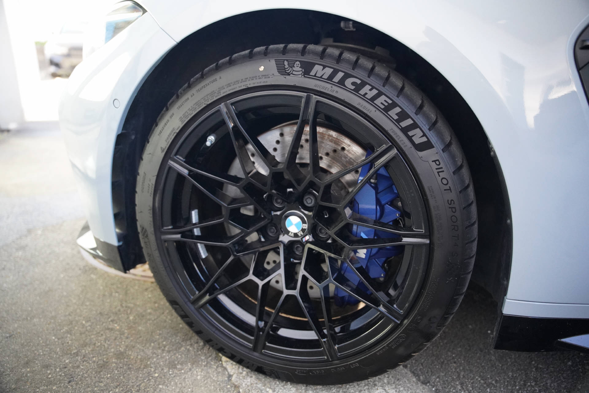 BMW M3 Touring xDrive Competition M LCI-image-5