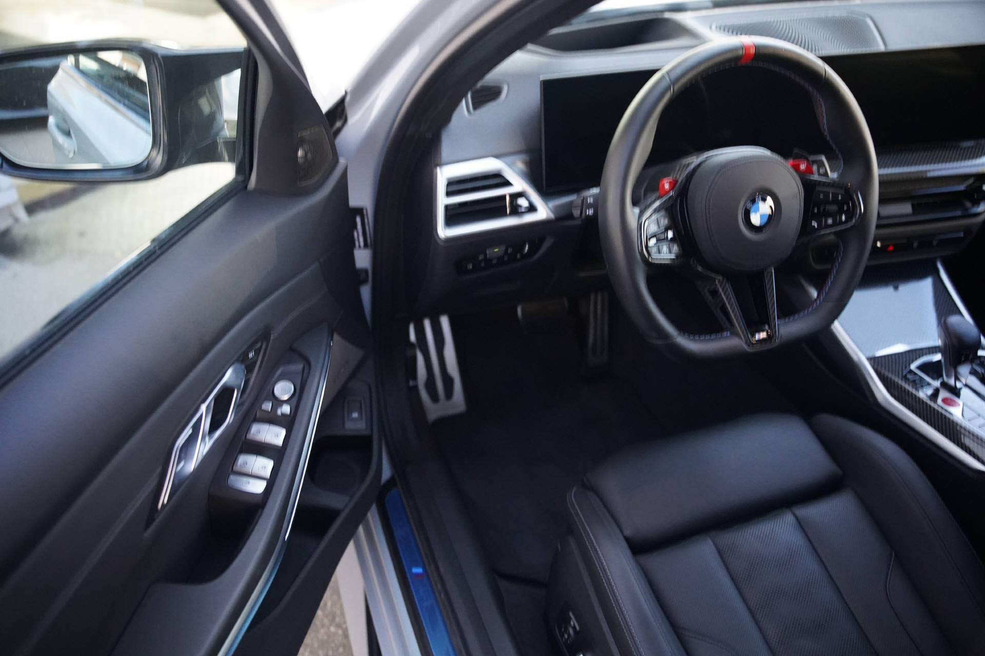 BMW M3 Touring xDrive Competition M LCI-image-8