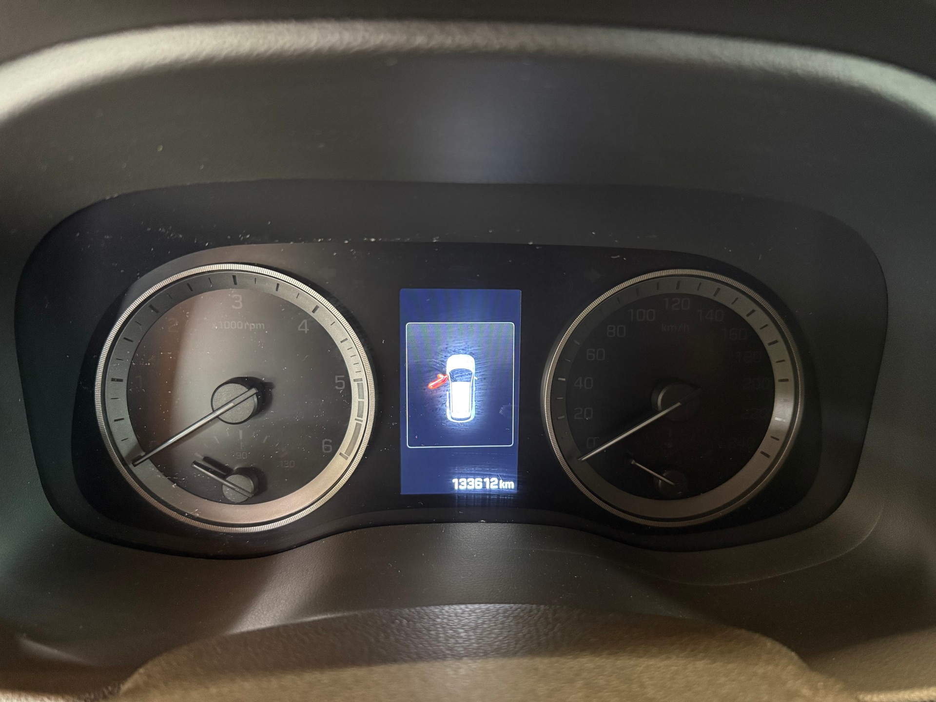 HYUNDAI Tucson 2.0 CRDI Launch Edition 4WD Automatic-image-10