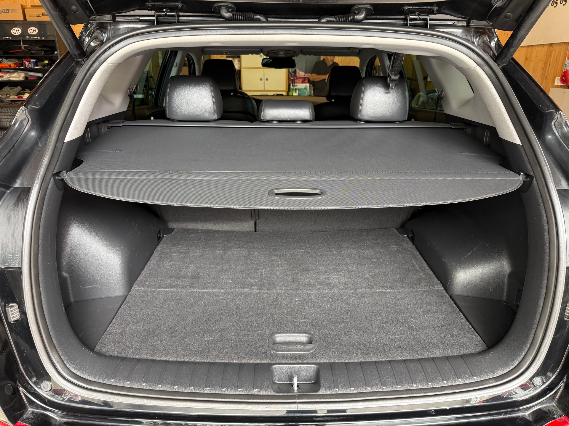 HYUNDAI Tucson 2.0 CRDI Launch Edition 4WD Automatic-image-17