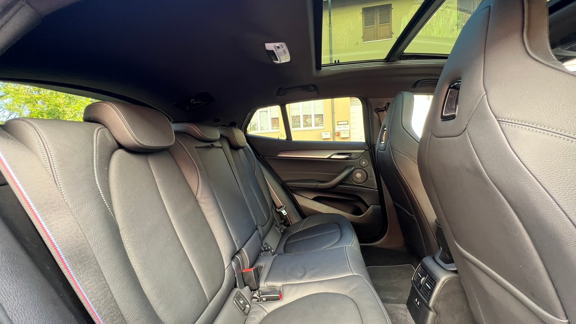 BMW X2 M35i STEPTRONIC l 306 PS-image-28