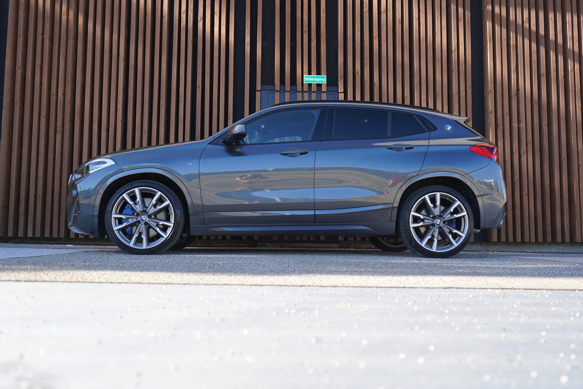 BMW X2 M35i STEPTRONIC l 306 PS-image-1