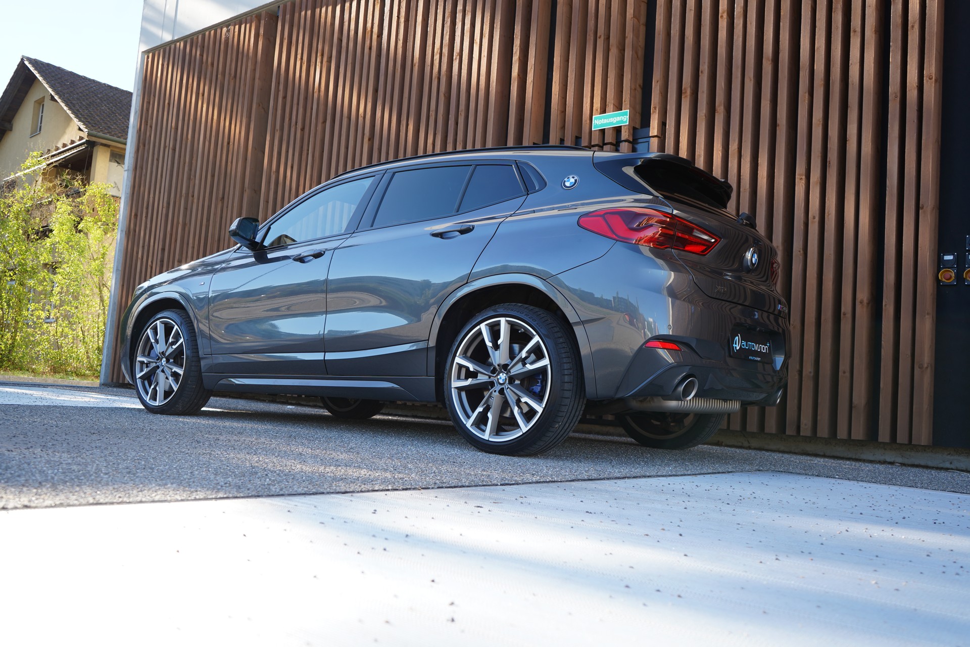 BMW X2 M35i STEPTRONIC l 306 PS-image-9