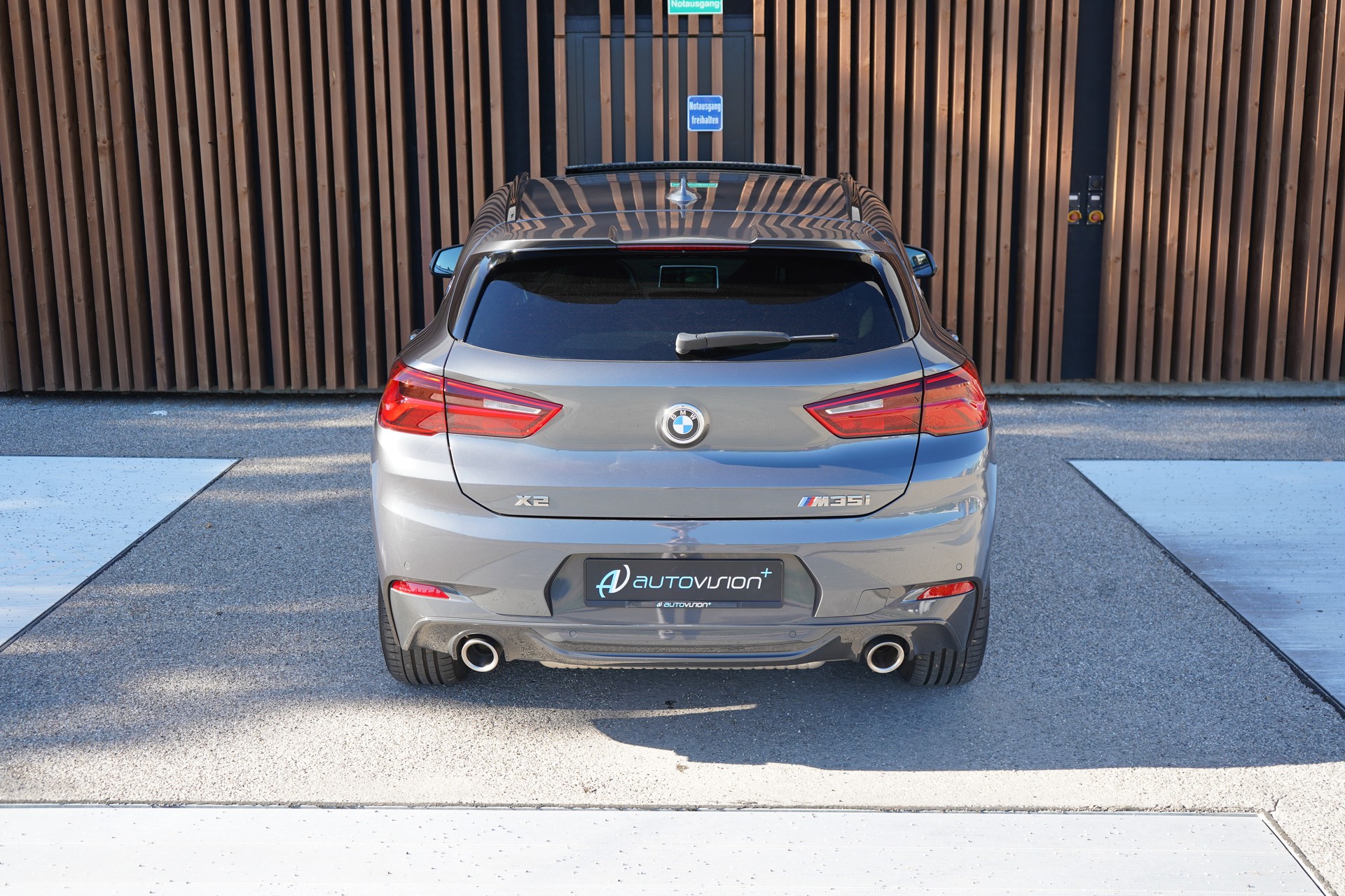 BMW X2 M35i STEPTRONIC l 306 PS-image-13
