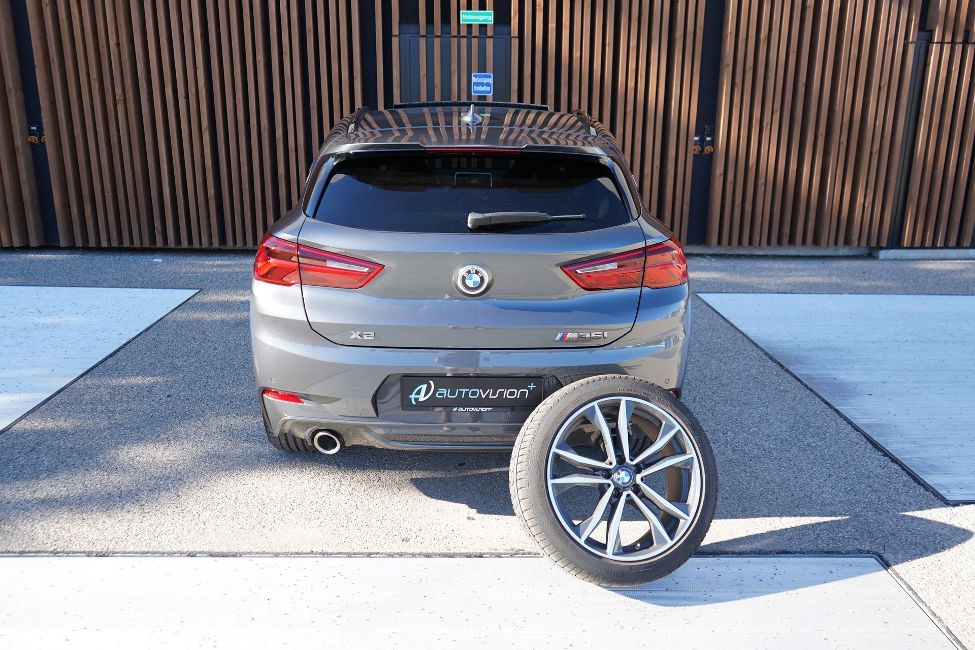 BMW X2 M35i STEPTRONIC l 306 PS-image-15